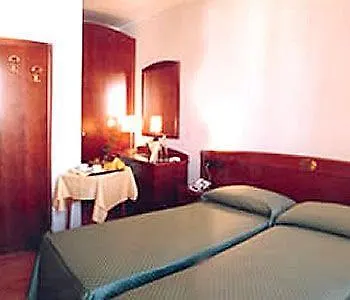 Hotel Helios Lido di Jesolo 4*,  Italia