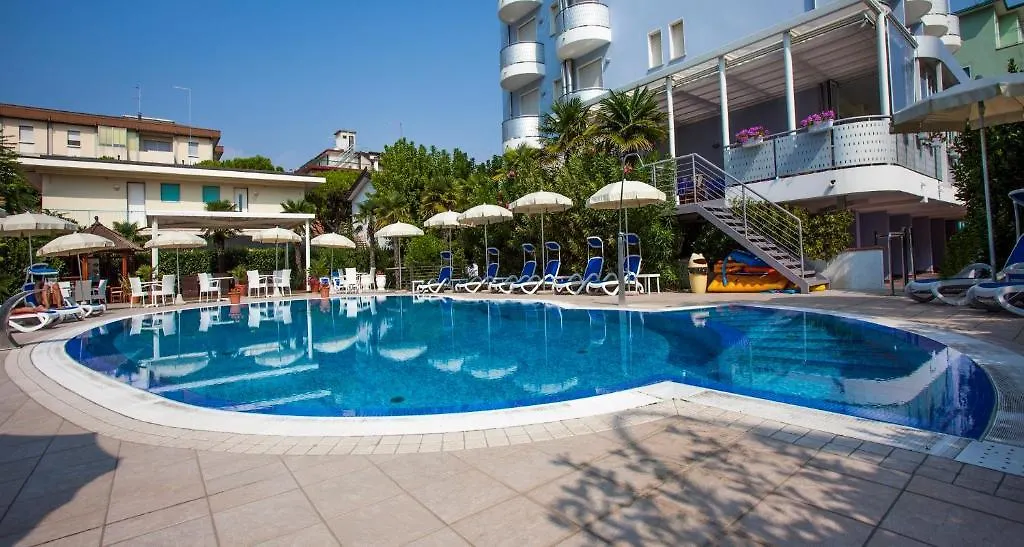 Hotel Helios Lido di Jesolo 4*,