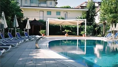 Hotel Helios Lido di Jesolo 4*,  Italien